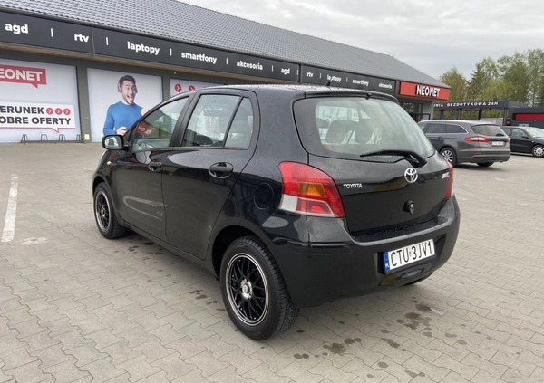 Toyota Yaris cena 18400 przebieg: 166000, rok produkcji 2009 z Tuchola małe 436